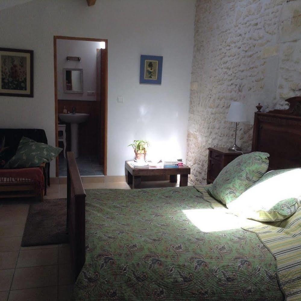 Gite Du Calme 3 Star Bed & Breakfast Cognac Chérac Exteriér fotografie
